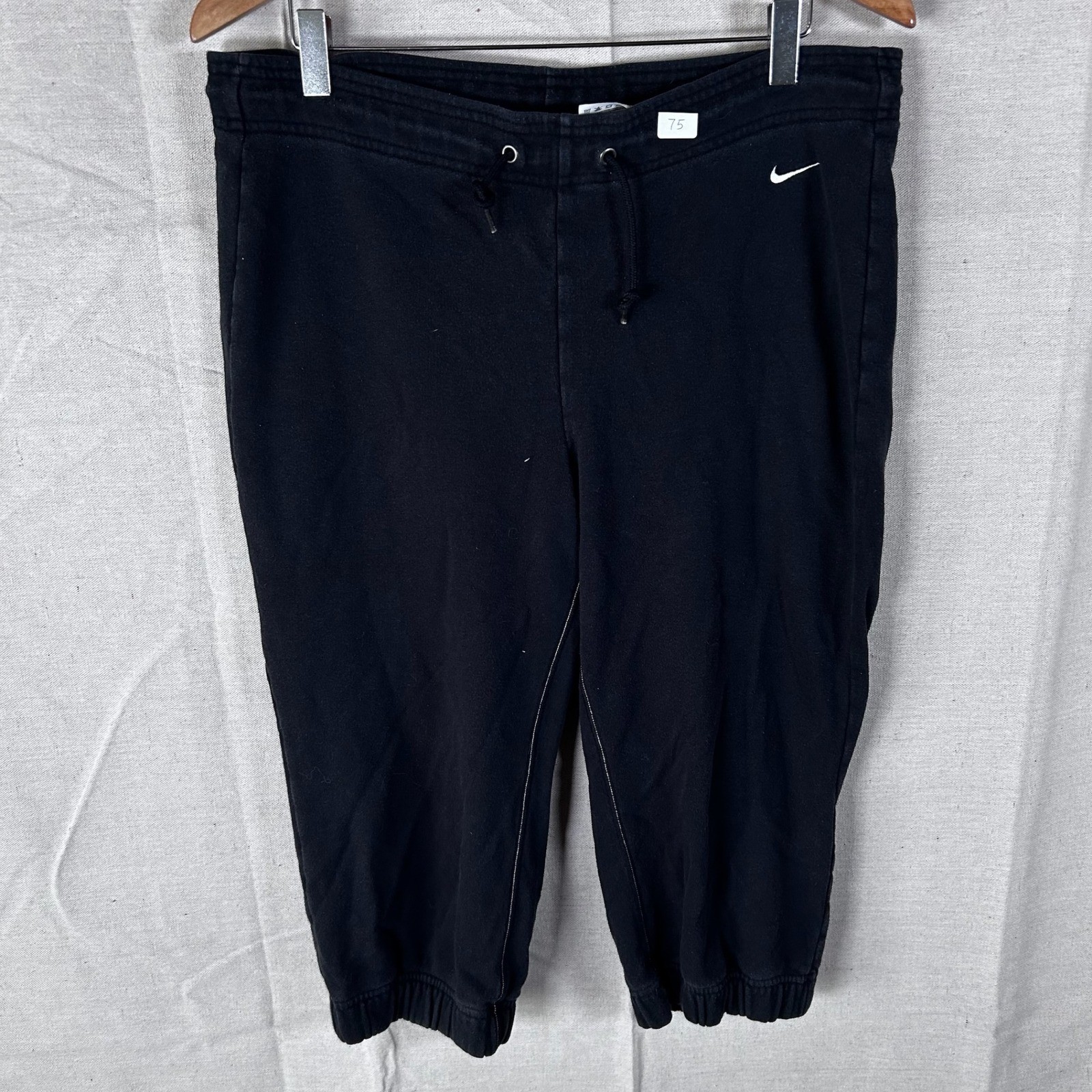 VTG Nike Athletic Mens Black Cropped Sweatpants Jogger Capri Pants Size Medium