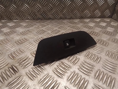 BMW X1 E84 Fensterheber Schalter Vorne rechts 6935534 15979800 3.00 34227385