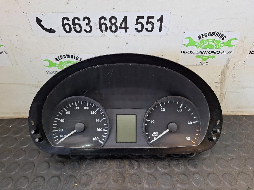 A9064465821 instrument cluster Mercedes Sprinterii closed box from 01.06