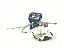 Porte avant et accessoires Infiniti Q30