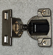 Blum cabinet 110  Hinge 30.310-11.02 plate 130.116-01 for 1 5/8" overlay
