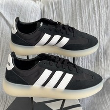 ADIDAS Barreda Decode Black White JR3102 Size 8.5 Women or Men's Size 7.5 New