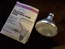 PHILIPS Master Color Ceramic Metal Halide PAR30L CDM70/830 Fade Block