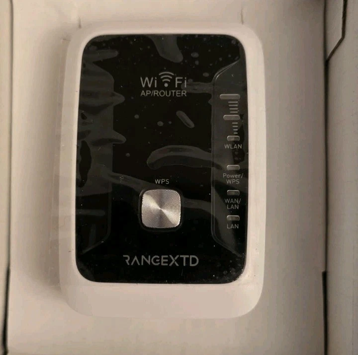 Range XTD WiFi Range Extender Signal Booster Speeds Up To 300mbps - Image 2 of 2