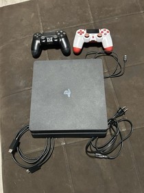 Sony PlayStation 4 Slim Black Console 500gb 2 DualShock Controllers 