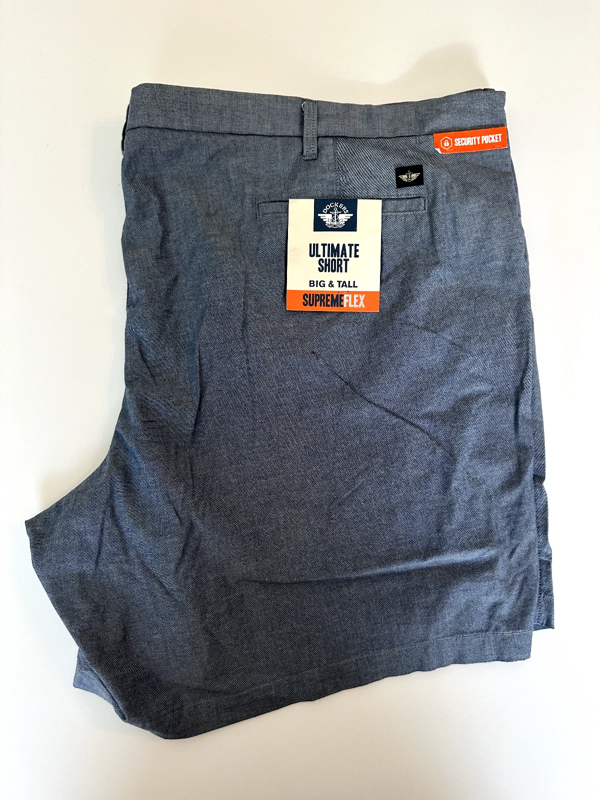 Short flexible Dockers Ultimate Supreme Chambray taille W58 entrepôt 9 pouces