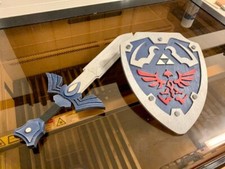 Zelda Hylian shield Master Sword