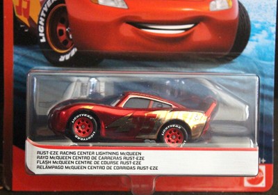 Disney CARS Red-Chrome Rust-Eze RACING CENTER Lightning McQUEEN