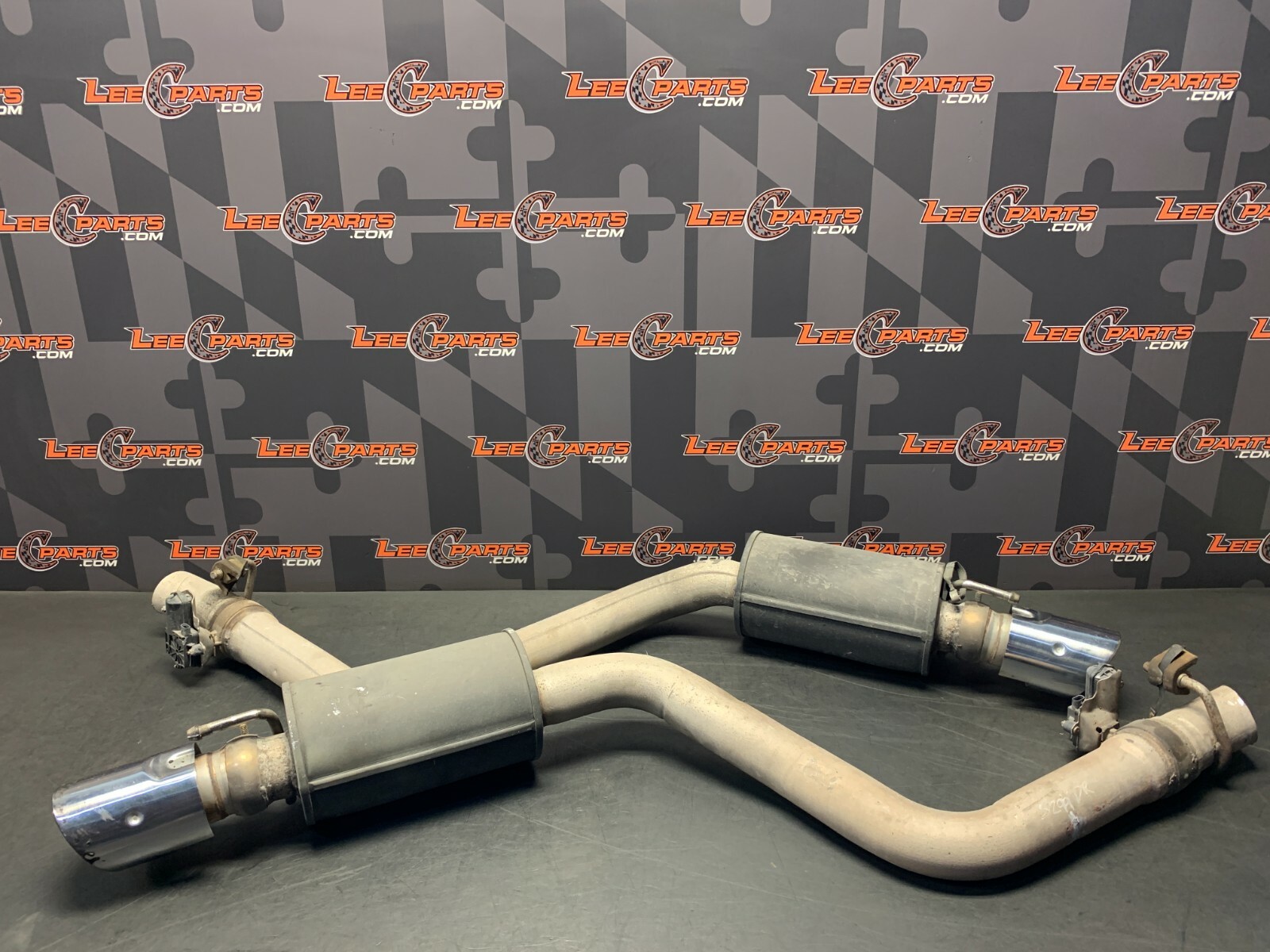 2016 hellcat exhaust