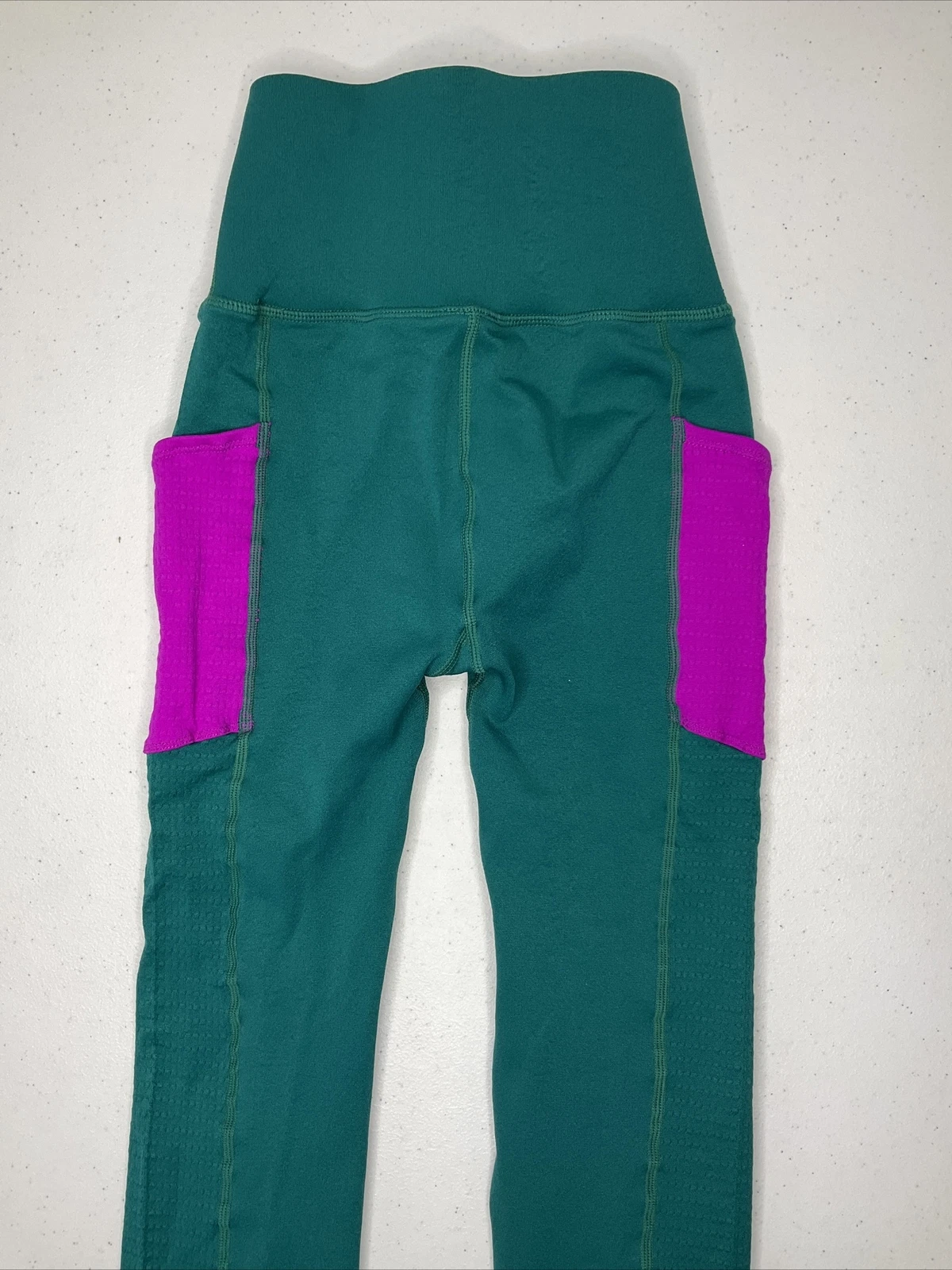 fabletics sculptknit seamless pockets training athletic leggings