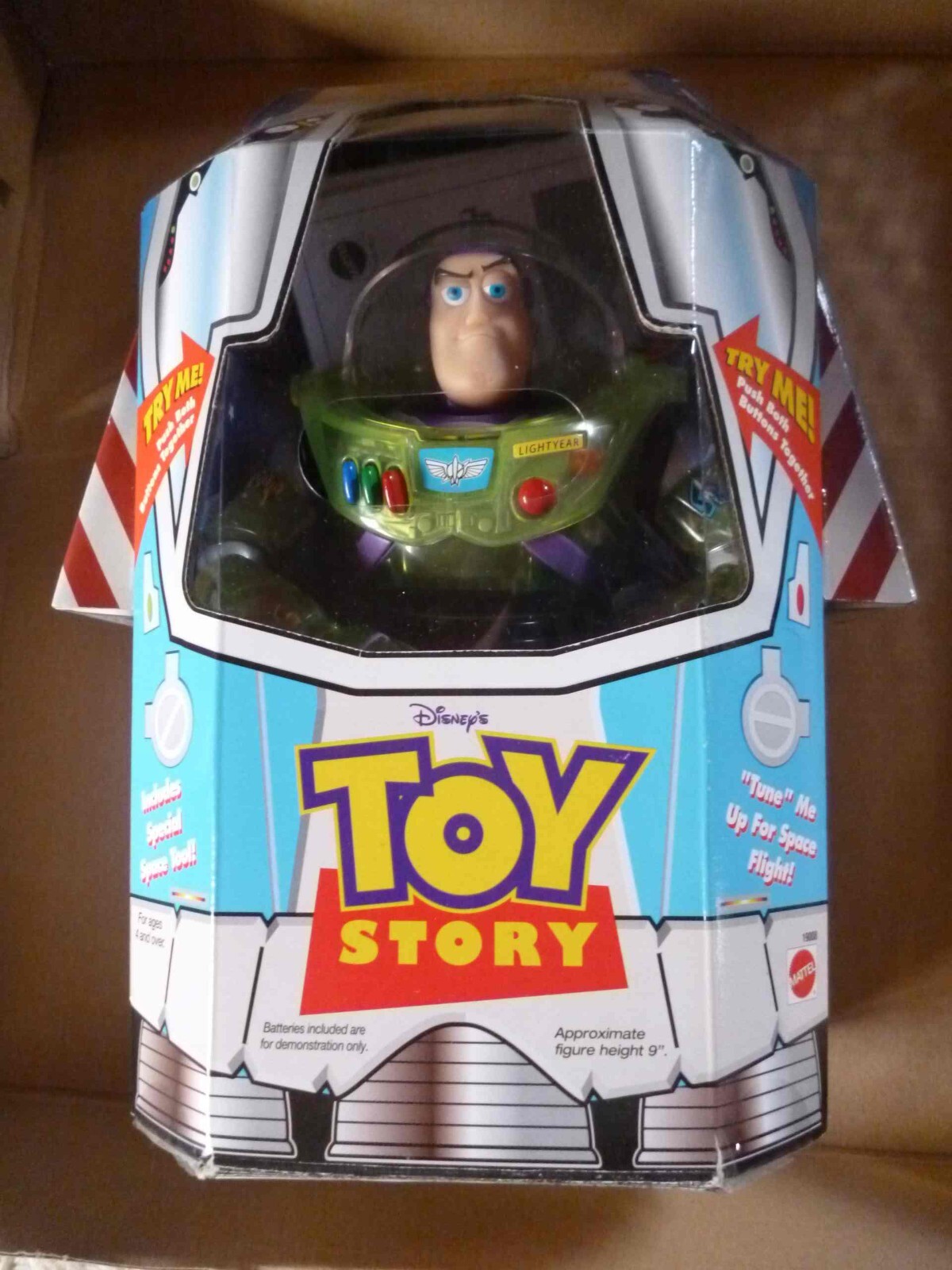 Figurine Buzz l'Éclair Power Boost Toy Story articulée de 30 cm - 2