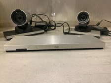 Cisco Tandberg Telepresence TTC7-18 Video Conference System w/ TTC8-04 / TTC8-02