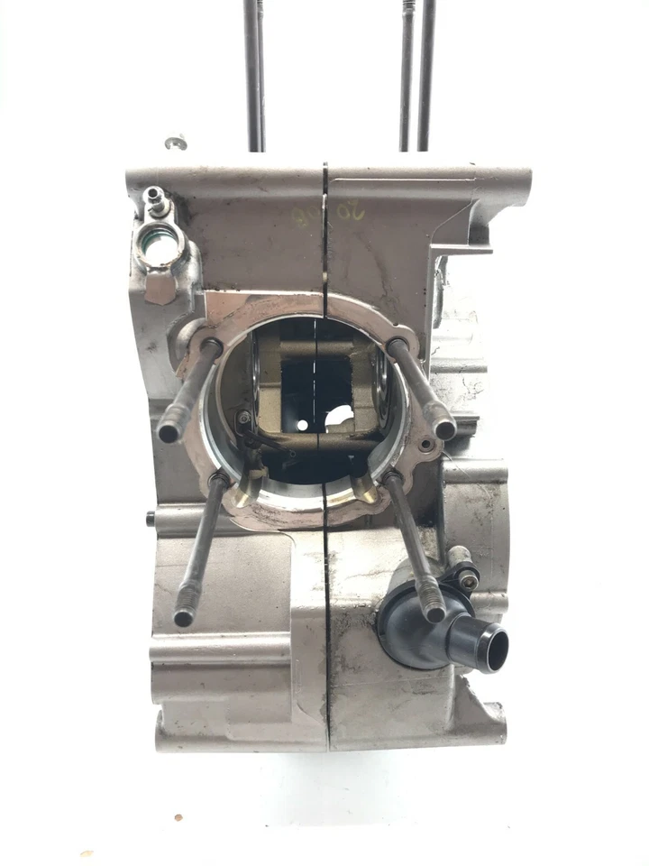 Ducati Multistrada 1200S 2011 10-12 deportivo bloque motor cárter OEM Foto 2 de 4