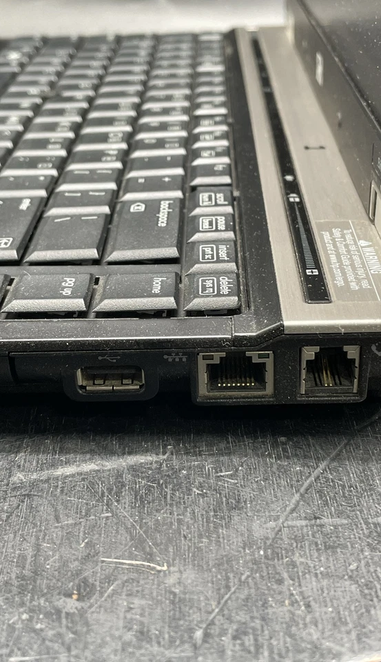 Computadora portátil empresarial HP EliteBook 6930p Intel Core 2 Duo 14" sin disco duro Foto 2 de 4