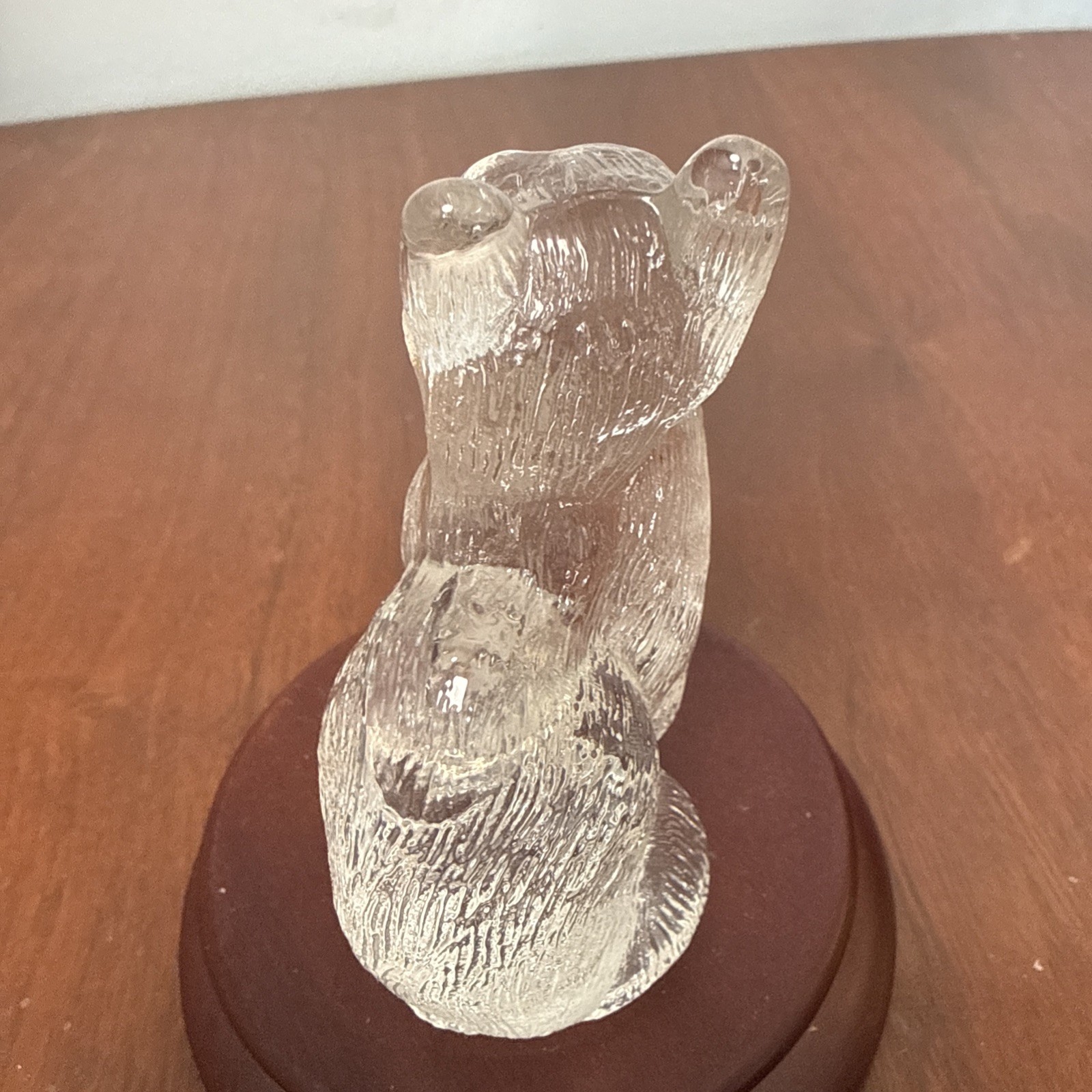 Vintage Mosser Sitting Cat #101 Original Crystal Glossy Bottom M Stamp Plunge