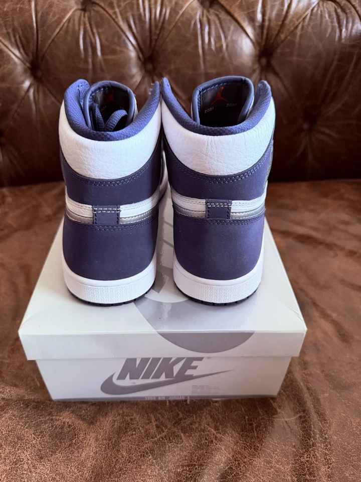 Talla 9.5 - Jordan 1 Retro Alto CO.JP Azul Marino Medianoche Foto 3 de 4