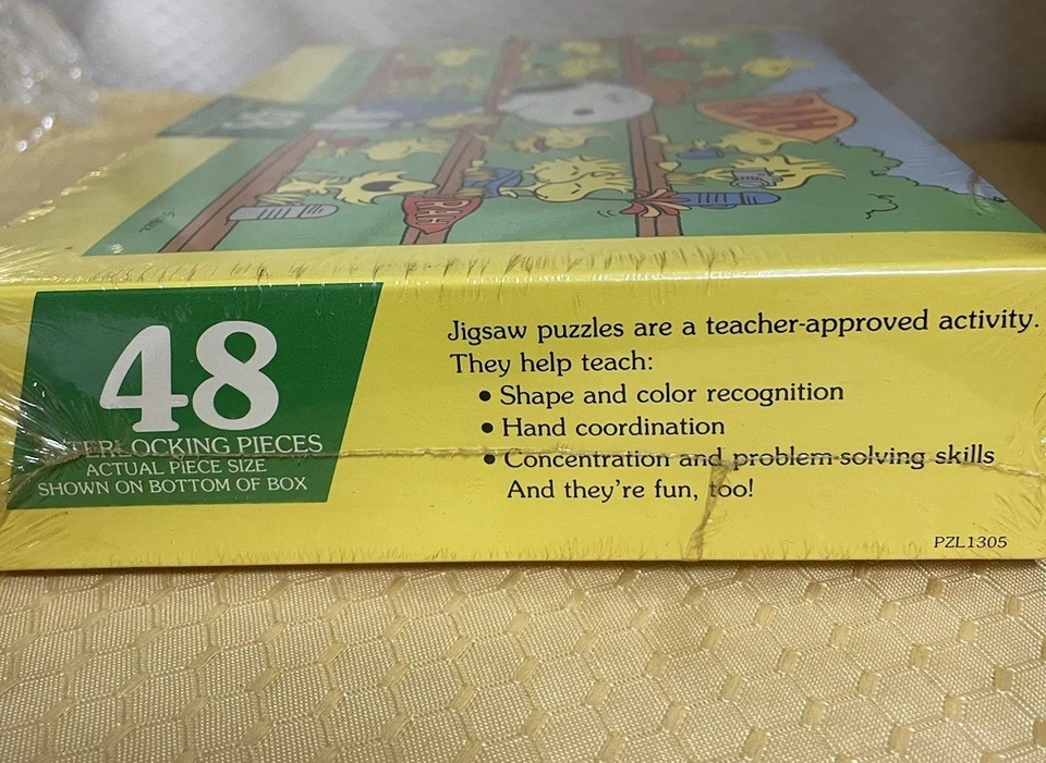 NOS SEALED Peanuts Snoopy "RAH" Sports Fan Cheer Jigsaw Puzzle 48pc Springbok - Image 4 of 4