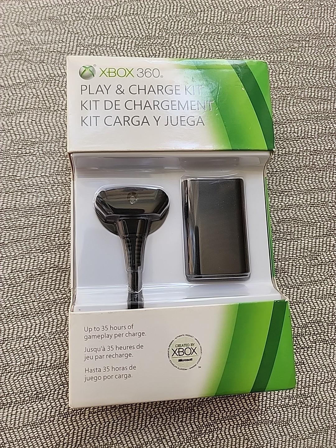 Microsoft XBOX 360 Play And Charge Kit Battery Pack Black New In Box