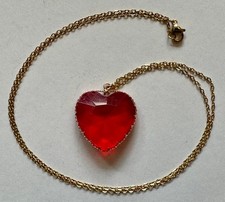 HEART RED GLASS FACETED GOLD TONE RIM PENDANT 1 1/4" NECKLACE 24" GOLD PLATED