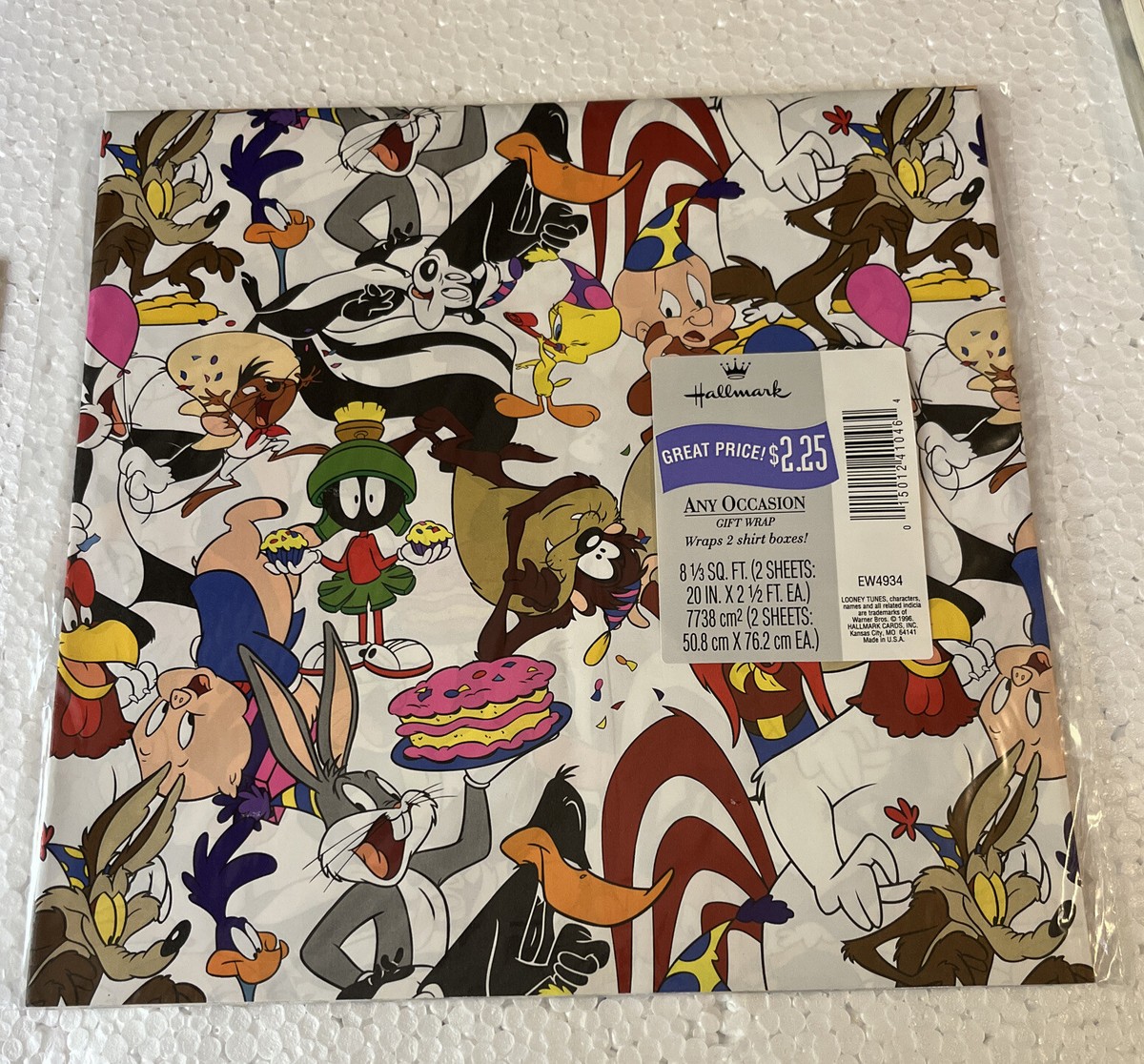 Vintage Hallmark Flat Wrapping Paper/Gift Wrap Looney Tunes Warner
