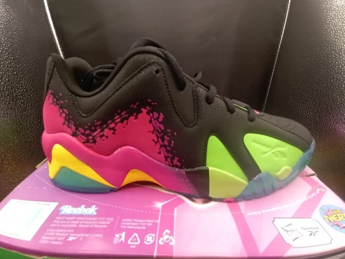 Reebok Kamikaze II Low (Nerf) Black/Propnk/Sollim Men's (size 10.5)