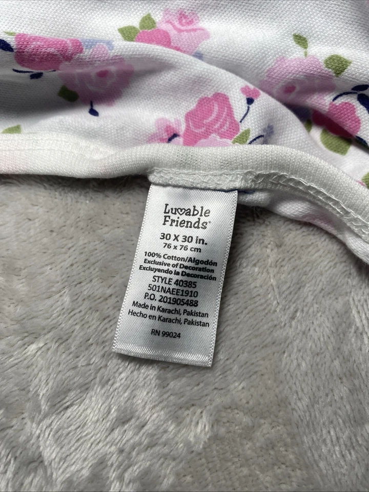 Manta de bebé floral Luvable Friends rosa rosas flores blanco jersey tejido envoltura Foto 3 de 4