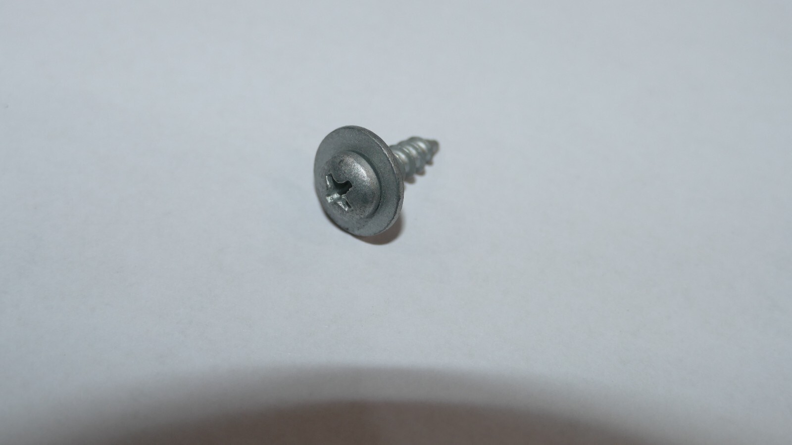 BMW Oval Head Screw With Washer 07147149489 for sale online | eBay