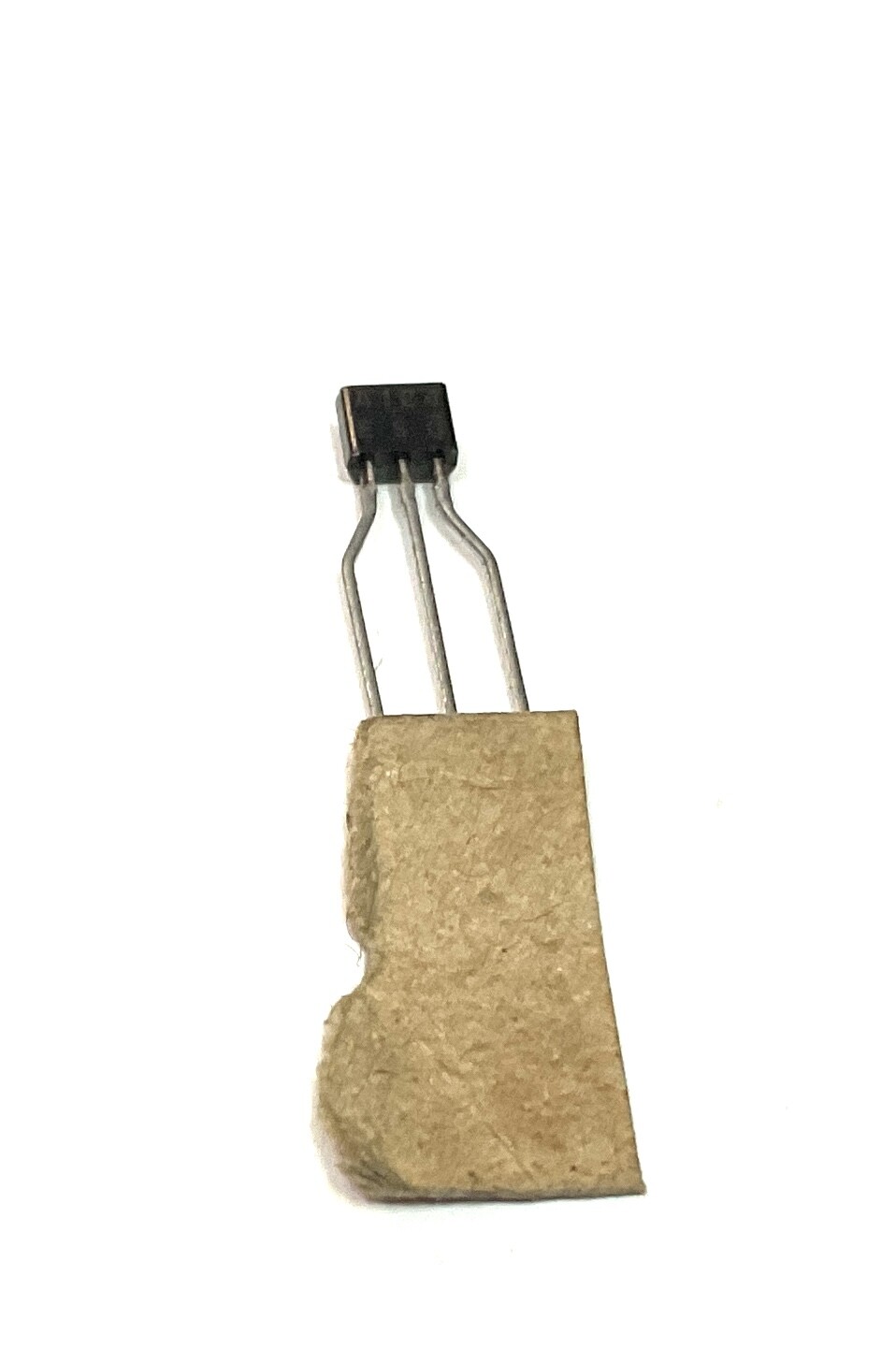 Transistors 2SC114 C114 2SC1740 C1740 2SC2458 C2458 2SC124 C124 I211 ...