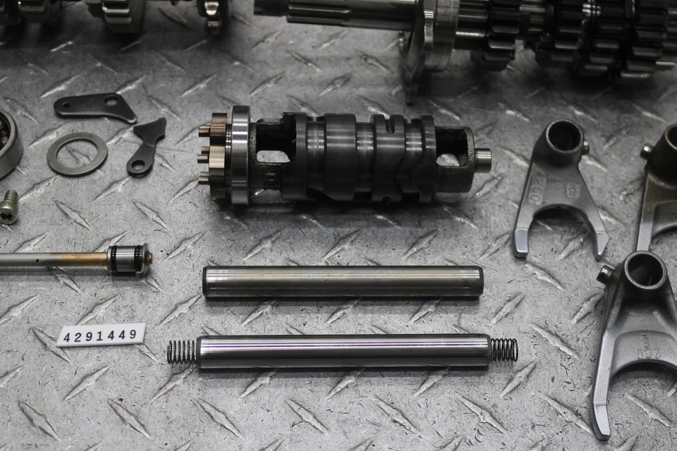 Yamaha YZF R6 2007 transmisión 2C0-17411-00-00 2C0-17421-00-00 Foto 4 de 4