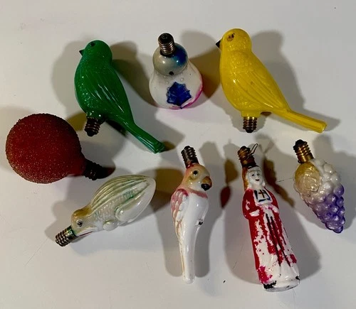 Vintage Lot Of 8 Figural Milk Glass Christmas Light Bulbs Grapes Birds Untested