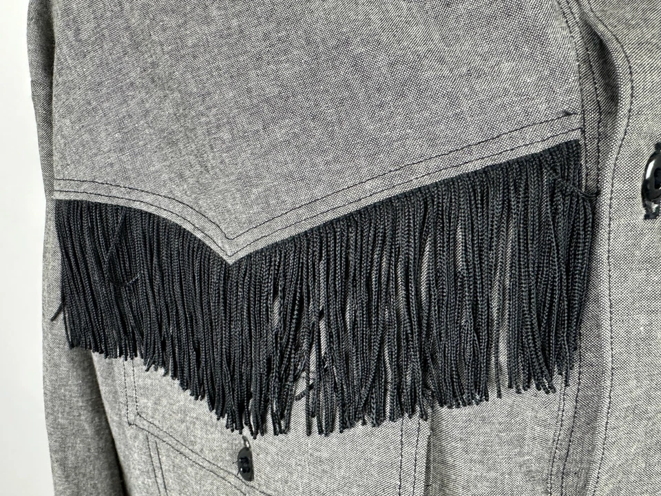 Винтажная мужская рубашка вестерн XL сужающаяся бахрома ручной работы шамбре на пуговицах черная - Изображение 4 из 4