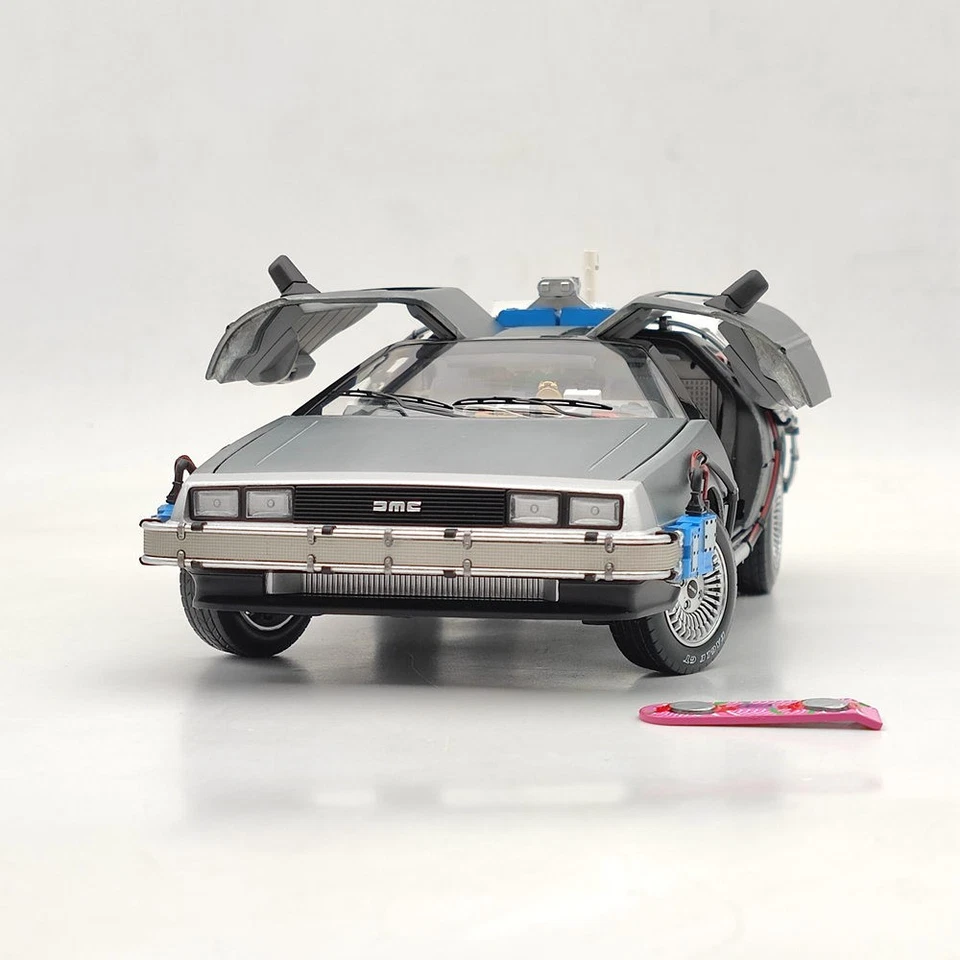 Hot Wheels 1/18 Elite Back To The Future Time Machine Ultimate Edition BCJ97 New - Image 4 of 4