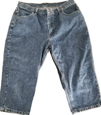 Lee Riders Women's Denim Capri High Rise Med Dark Wash size 16P
