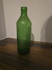 Vintage 1971 Seven 7 Up-10 oz.-Embossed Green...