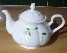 Royal Suffolk Teapot Fine Bone China 1.5pint 1980s Never Been Used