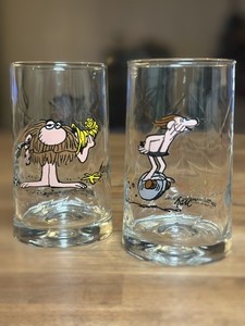 Vintage 1981 Arby's Glasses Ice Age Grog and Thor Caveman Johnny Hart BC Comics