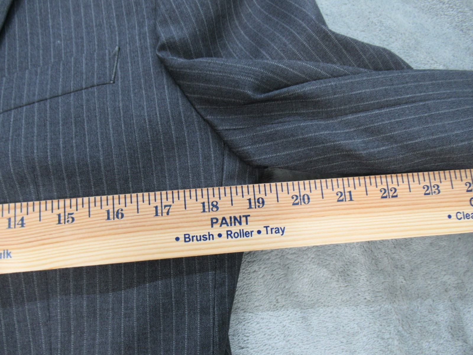 Hugo Boss Sport Coat Blazer Men's Size 50 Wool Jacket Striped Gray