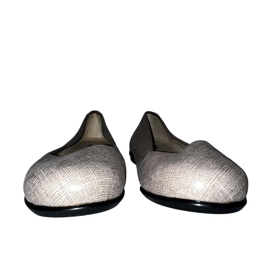 $169 Zapatos SAS Para Mujer Talla 8.5M Cuero Marrón Niebla Cómodos ESCENICOS Ballet Pisos Foto 4 de 4