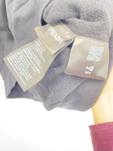 PRADA 2023 AW Nylon Triangle Logo Pullover Hoodie XL Cotton Black UJL20A thumbnail 3