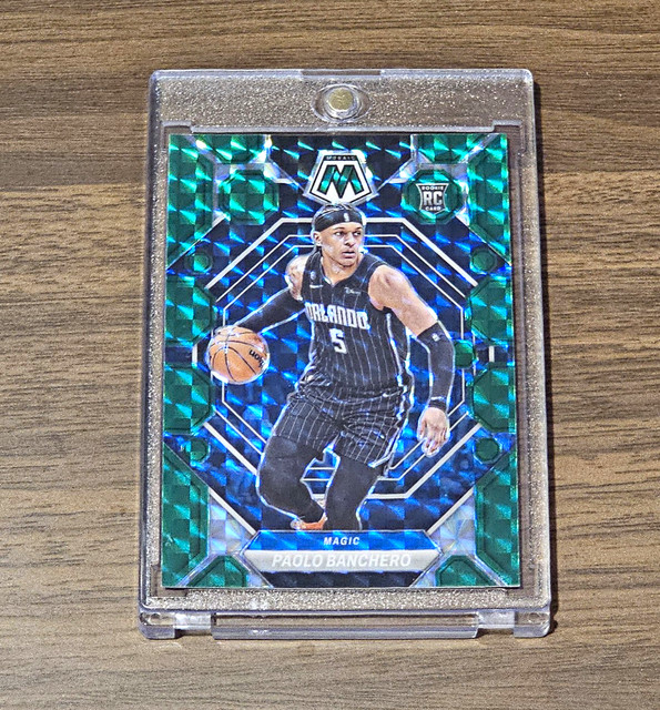 2022-23 Panini Mosaic Rookies Paolo Banchero Magic (RC) Green Prizm #231