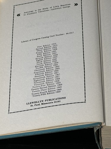 Vintage A to Z Horoscope maker and Delineator Llewellyn George 1969 - Picture 4 of 8