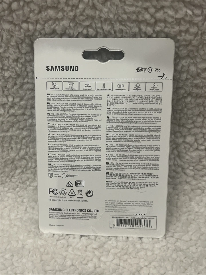 Samsung - EVO Plus 128GB SDHC Full Size Memory Card - New/ Sealed - Image 2 of 2