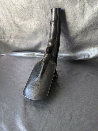 OIL FUNNEL MADE IN JAPAN.  STURDY SOLID METAL SILVER COLOR. 