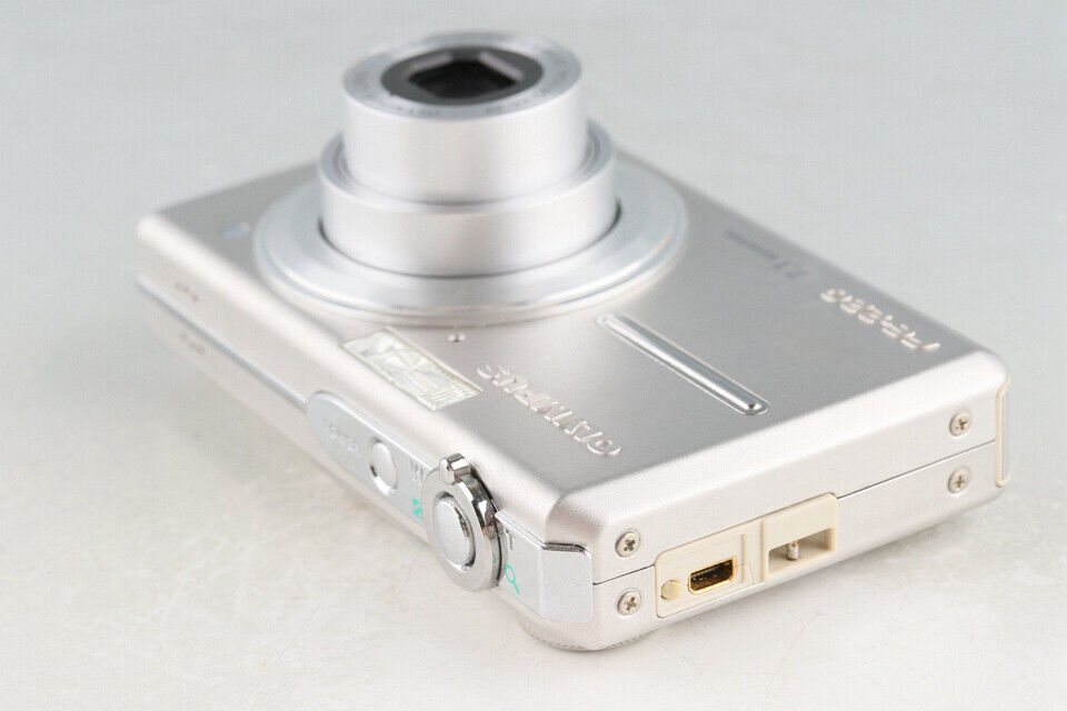 Olympus Camedia FE-220 Digital Camera #54967 J | eBay Olympus Camedia FE-220 Digital Camera #54967 J | eBay
