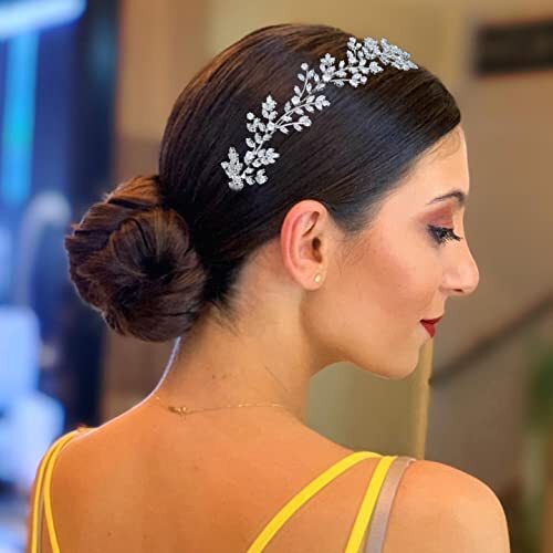 Jorsnovs Fashion Bridal Headpieces for Wedding Bride Hair Accessories CZ Amazon.com: Jorsnovs Fashion Bridal Headpieces for Wedding  main image 4