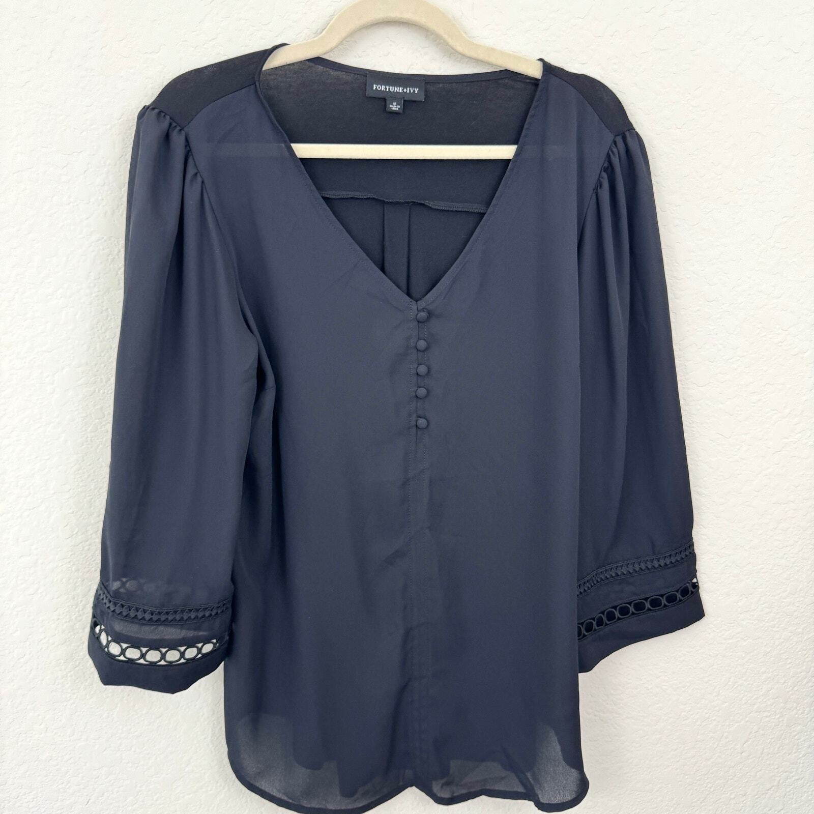 Stitch Fix Fortune + Ivy Womens Blouse Top Size M Embroidered V Neck Flowy Black