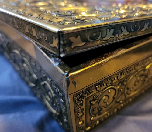 CAJA DE ALMACENAMIENTO DE HOJALATA DE METAL VINTAGE ROYAL VERKADE FÁBRICAS ZAANDAM, HOLANDA EN MUY BUEN ESTADO - Imagen 5 de 5