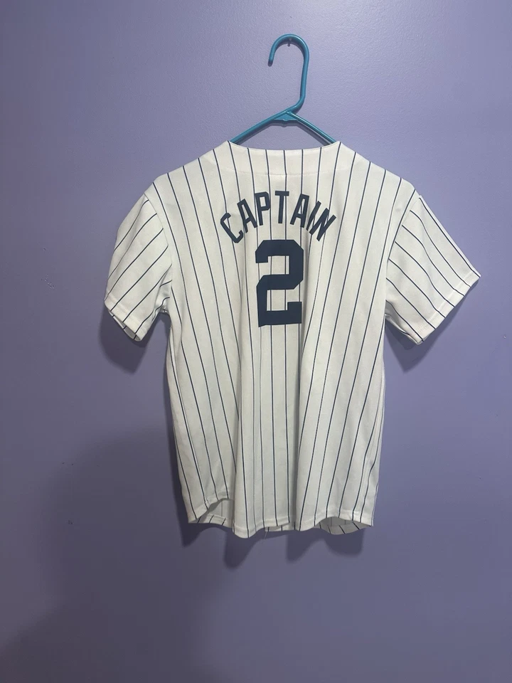 Camiseta rara New York Yankees *capitão* para Derek Jeter Youth 14-16 - Imagem 2 de 3