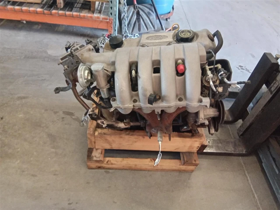 Engine 2.3L Fits 88-91 TEMPO 23421848 - Image 3 of 4