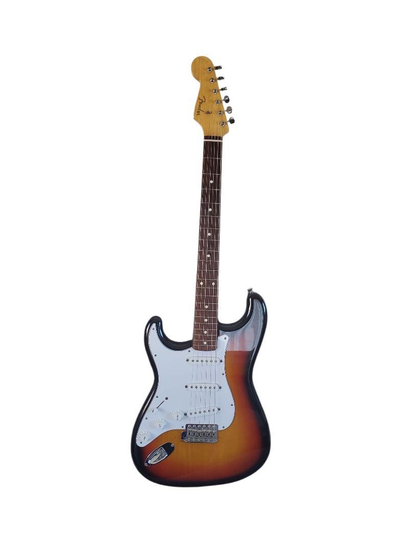 Fender Japan ストラトキャスター 2006-2008年製 Fender Japan ST62 Left-Handed Stratocaster 2006–08 Dyna Era